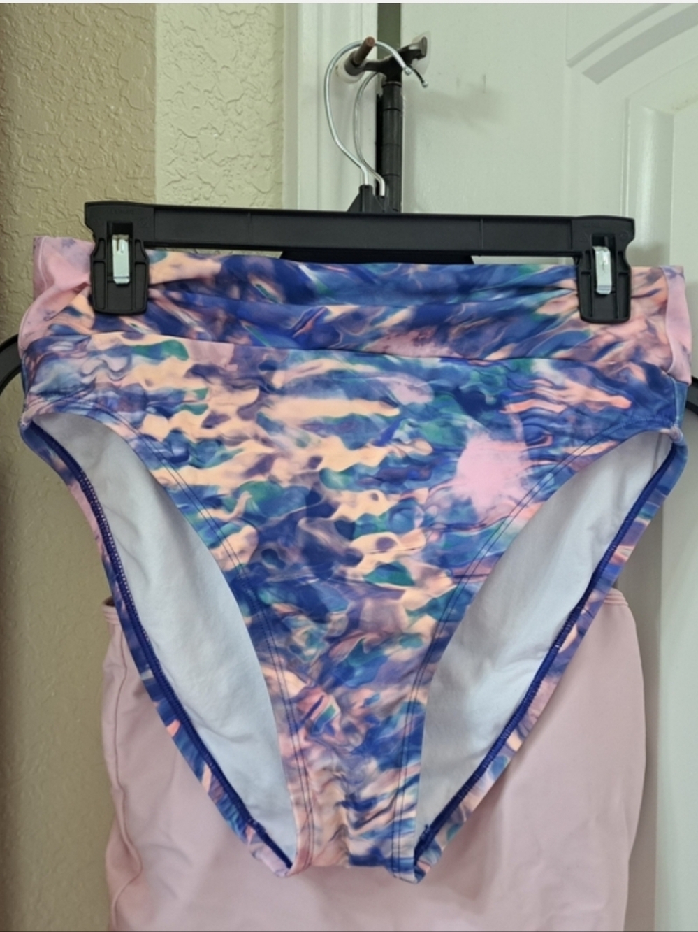 Freely High-Waisted Tie-Dye Print Bikini Bottoms in Blue & Pink Size Medium